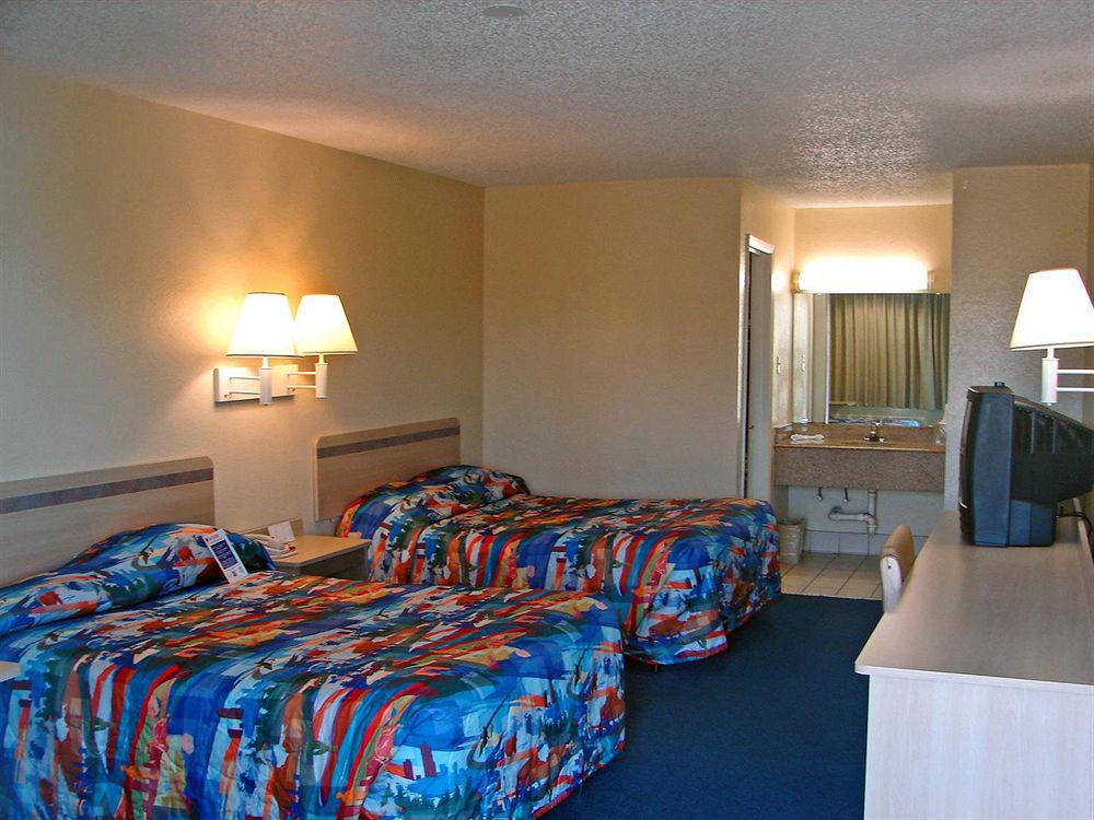Motel 6-Lancaster, Tx - Desoto - Lancaster Buitenkant foto
